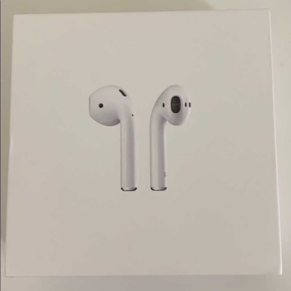 Air Pods (1st generation)